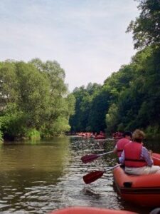 spływ pontonowy na nysie kłodzkiej członków Koła Jelenia Góra